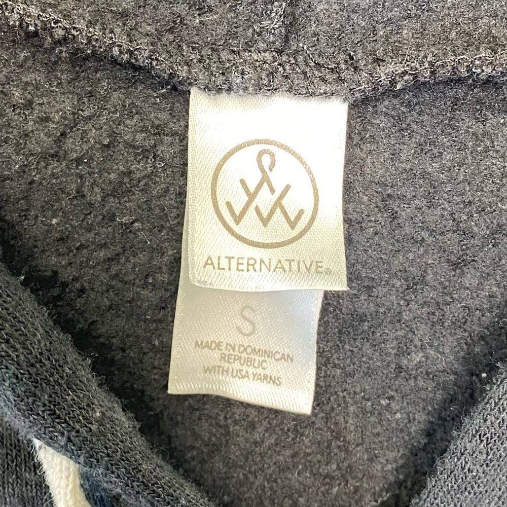 Instagram Employee Hoodie Dark Gray (A10) - Picture 11 of 14